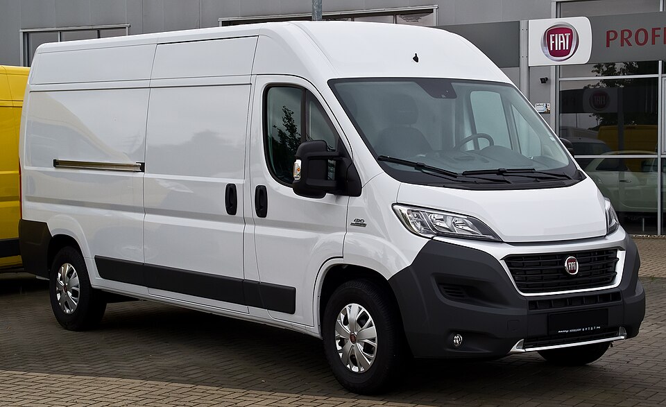 Fiat Ducato Maxi gran volume a noleggio